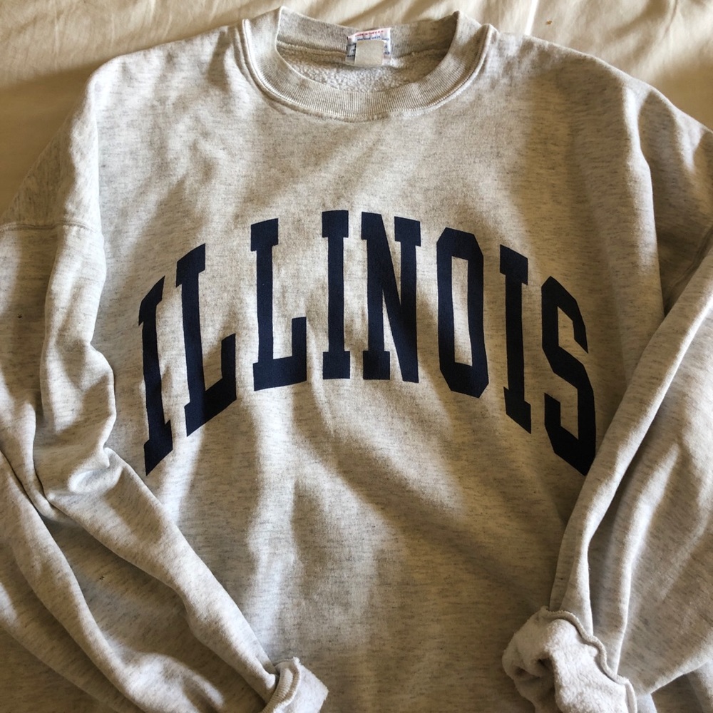 SOLD: Vintage Sweatshirt - Illinois